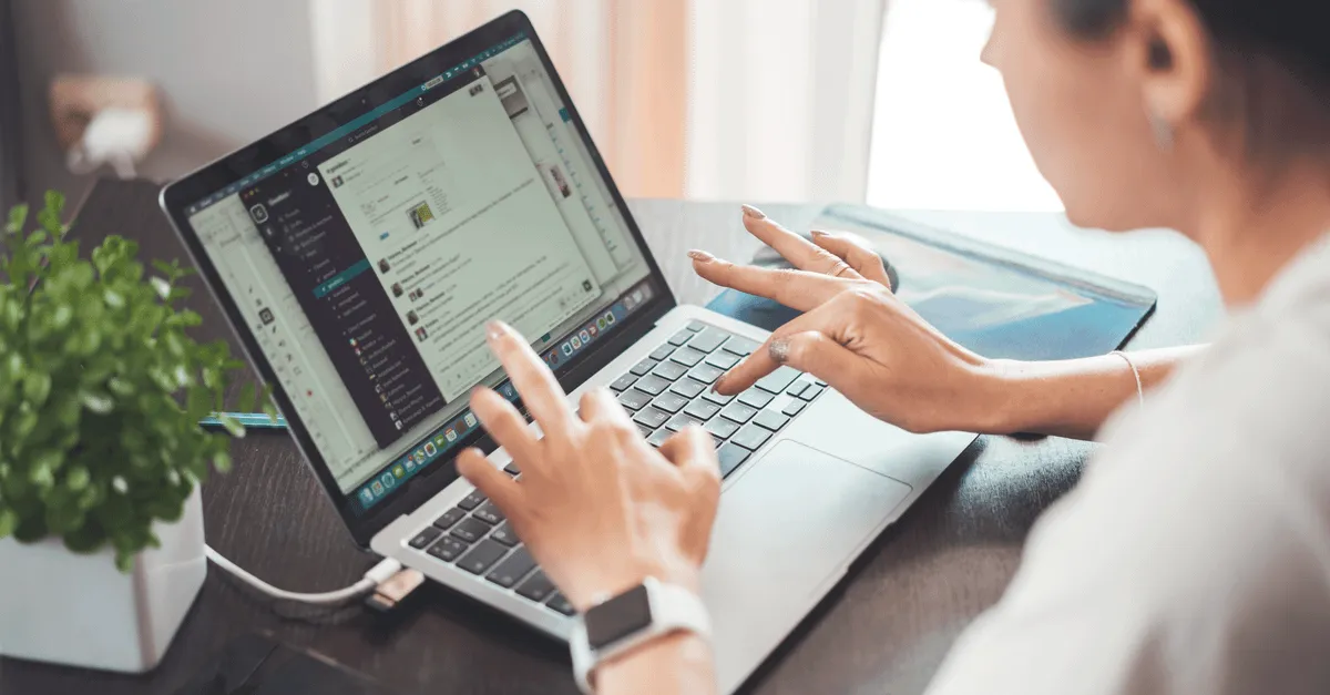 Searching for hotel jobs on online platforms